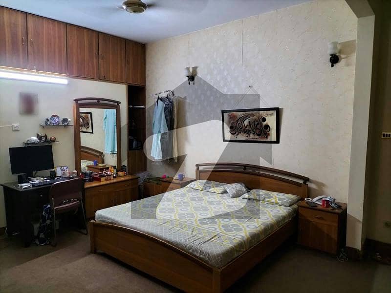 140 Sq. Yards Corner House For Sale In North Karachi Sec 8 North