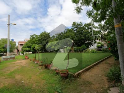 KDA Overseas Society Bungalow for sale