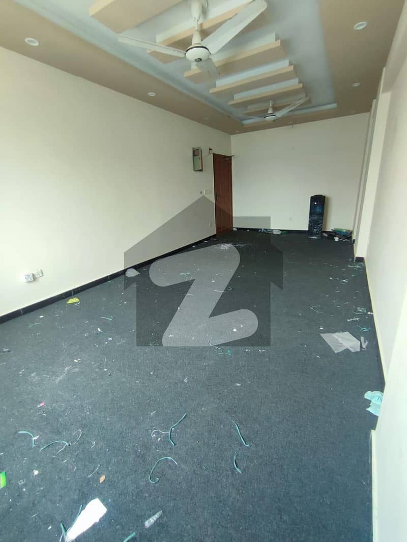 Mezzanine Office for Rent in DHA Phase 4