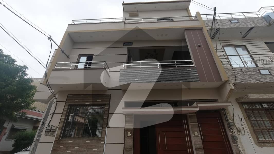 گلشنِ معمار - سیکٹر آر گلشنِ معمار گداپ ٹاؤن کراچی میں 4 کمروں کا 7 مرلہ مکان 2.75 کروڑ میں برائے فروخت۔