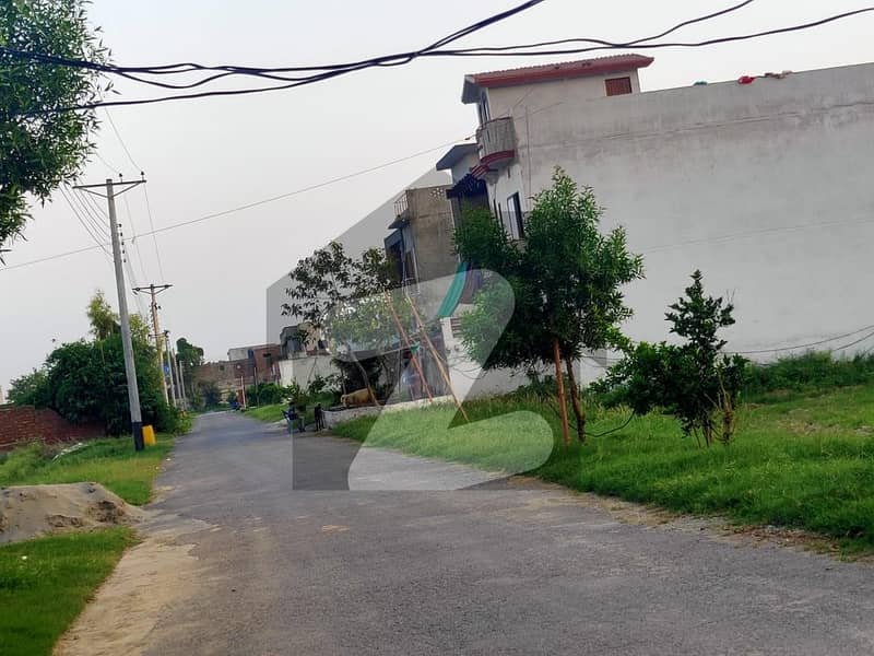 450 Square Feet Commercial Plot For Grabs In Gt Road