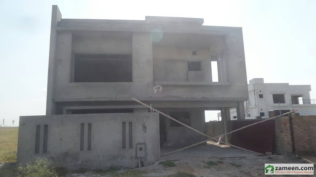 House structure Available For Sale