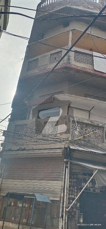 سوامی نگر لاہور میں 6 کمروں کا 4 مرلہ مکان 1.25 کروڑ میں برائے فروخت۔