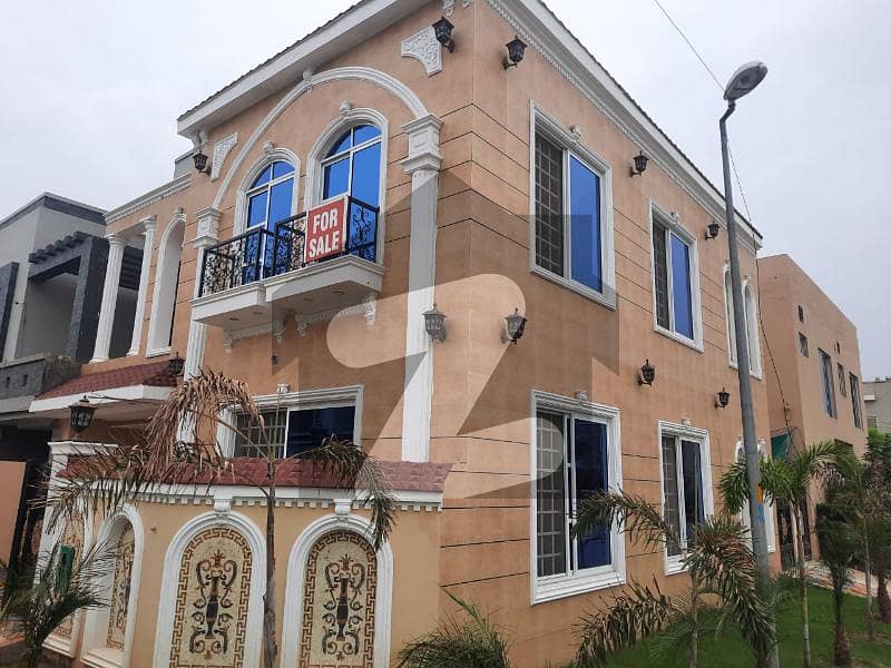 6 Marla Spanish Corner House For Sale