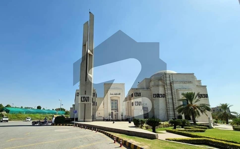 8 Marla Commercial Plot In Bahria Enclave - Sector C1 For sale