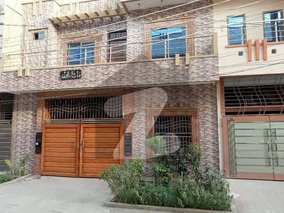 اقبال ولاز ابوظہبی روڈ رحیم یار خان میں 5 کمروں کا 5 مرلہ مکان 95 لاکھ میں برائے فروخت۔