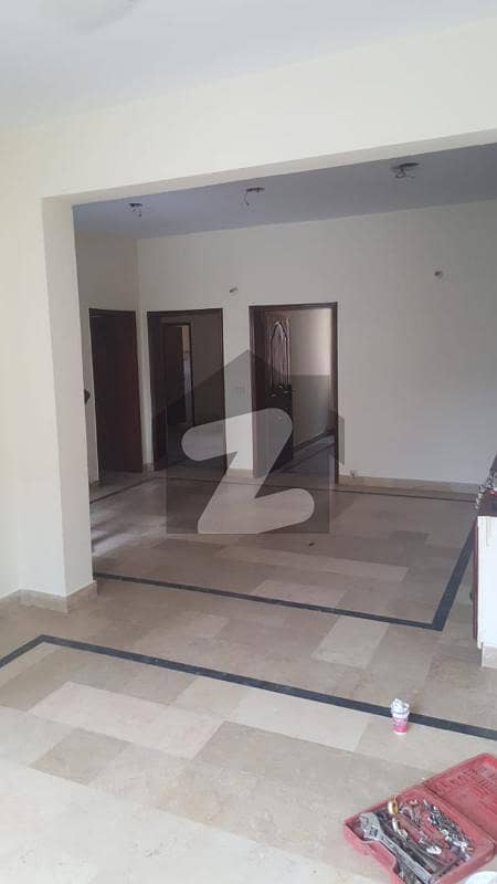 صدیقیہ سوسائٹی (کالج روڈ) لاہور میں 4 کمروں کا 5 مرلہ مکان 1.25 کروڑ میں برائے فروخت۔