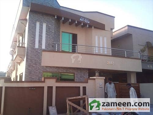 Bahria Town 12 Marla Corner House For Sale