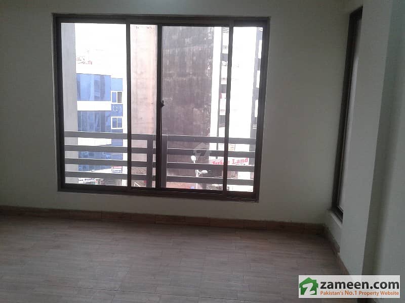 Rent Bahria Town Isb Phase 7  Flat For Rent