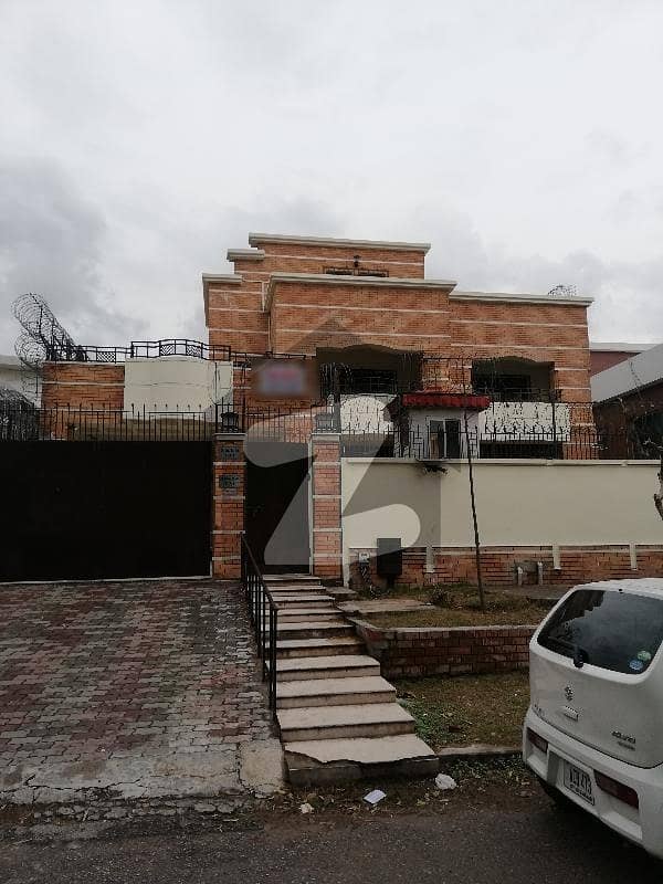 A 4500 Square Feet Upper Portion Has Landed On Market In E-11/3 Of Islamabad