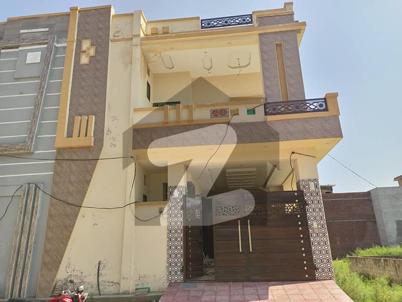 Centrally Located House Available In New Model Town For Rent