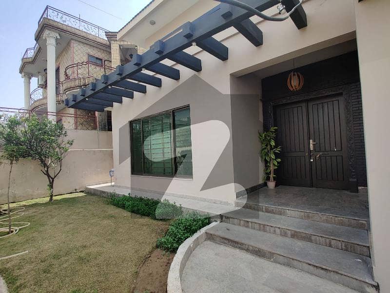 4500 Square Feet House Is Available In National Police Foundation O-9 - Block D