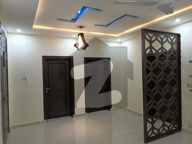 10 Marla Upper Portion Available For Rent In Gulberg Residence