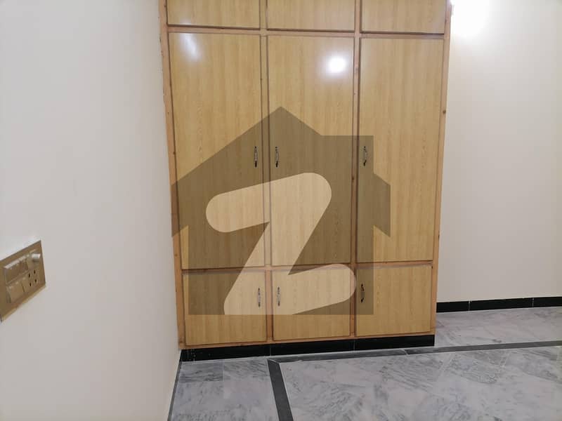 مین مانسہرہ روڈ ایبٹ آباد میں 1 کمرے کا 4 مرلہ مکان 77 لاکھ میں برائے فروخت۔