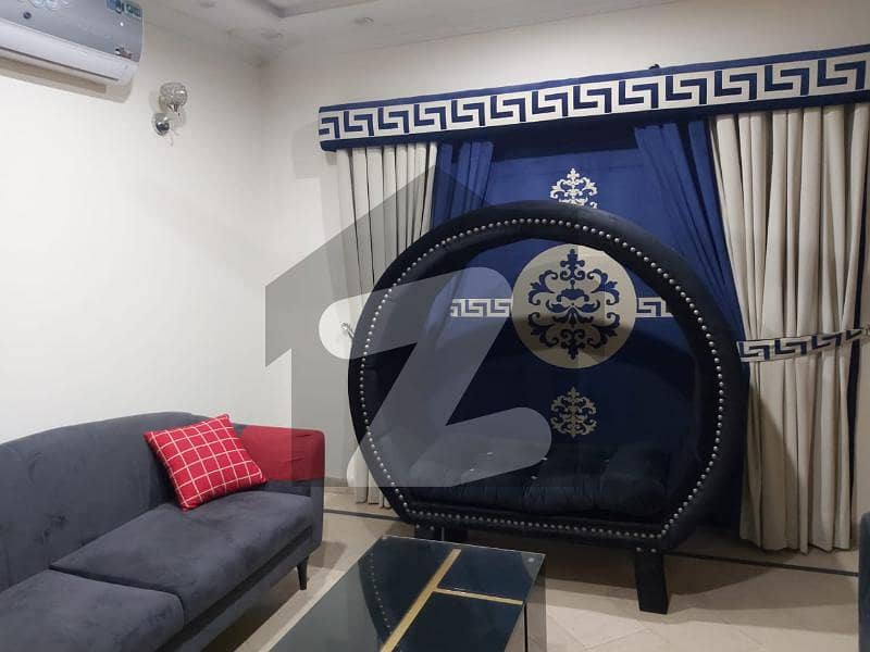 بحریہ ٹاؤن سیکٹر B بحریہ ٹاؤن لاہور میں 2 کمروں کا 8 مرلہ زیریں پورشن 80 ہزار میں کرایہ پر دستیاب ہے۔