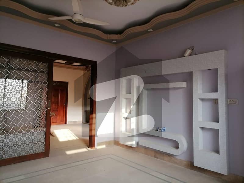 Triple Storey 225 Square Yards House Available In Gulshan-e-Maymar - Sector X For sale