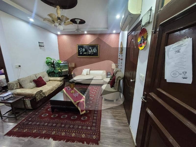 واپڈا ٹاؤن لاہور میں 3 کمروں کا 4 مرلہ مکان 45 ہزار میں کرایہ پر دستیاب ہے۔