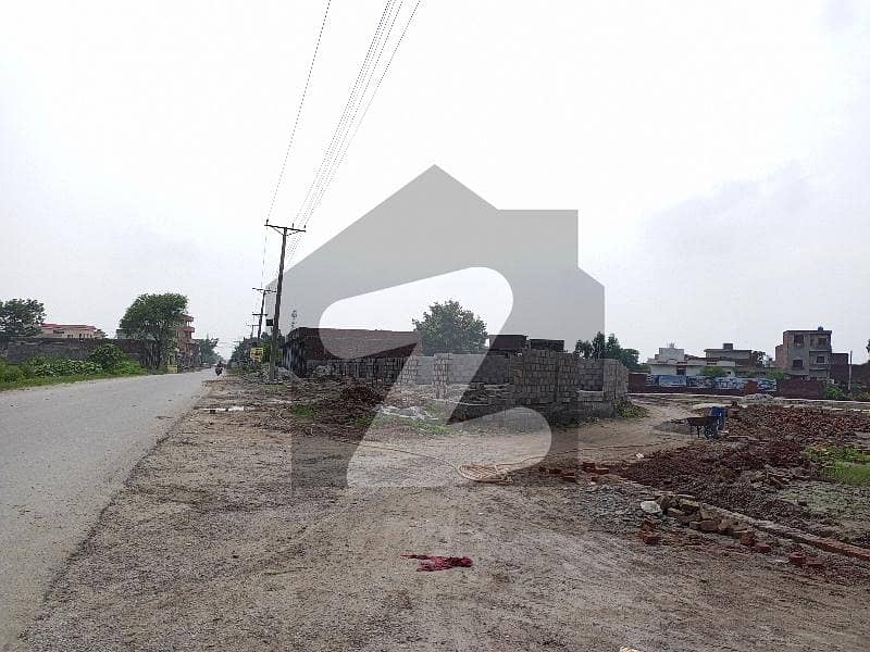 Corner 6.5 Marla Residential Plot In Shadiwal