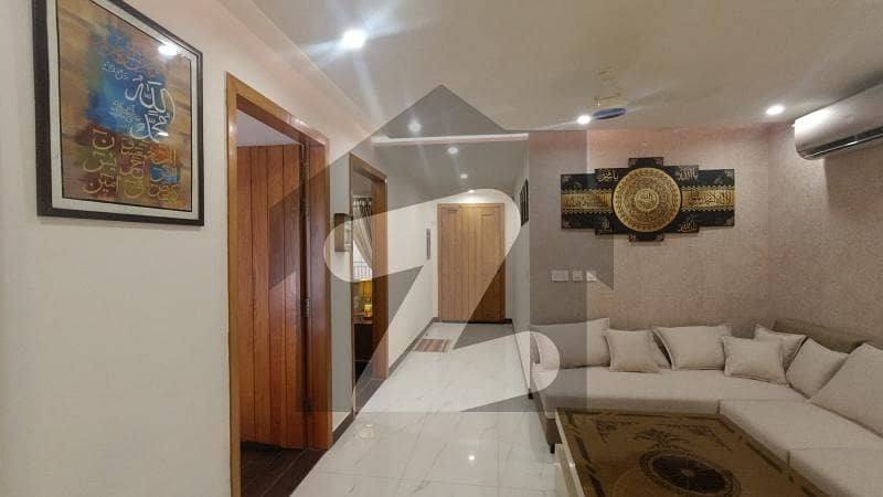 960 Square Feet Flat Is Available For Sale In Shadman Lahore