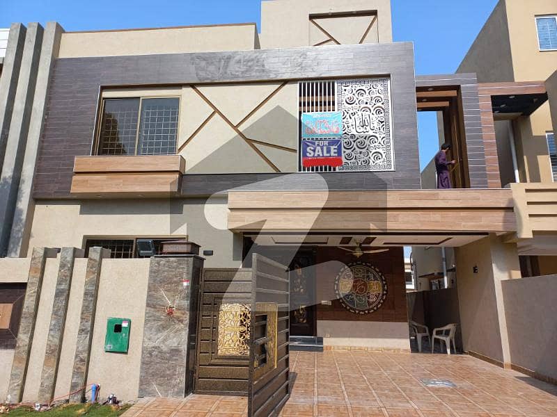 10 Marla Brand New Luxury Bungalow For Sale In Bahria Town Lahore