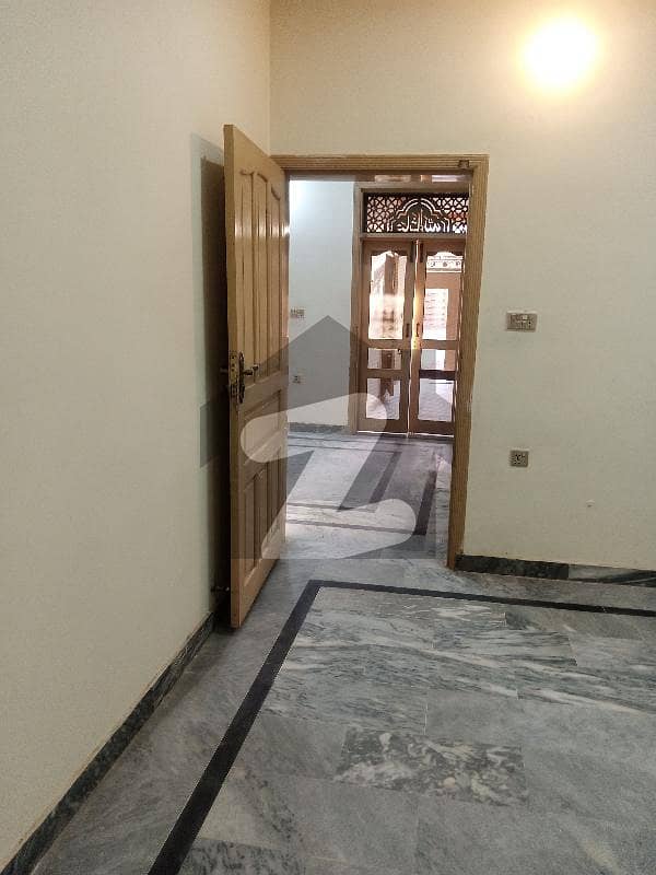 ترلائی اسلام آباد میں 2 کمروں کا 5 مرلہ مکان 22 ہزار میں کرایہ پر دستیاب ہے۔