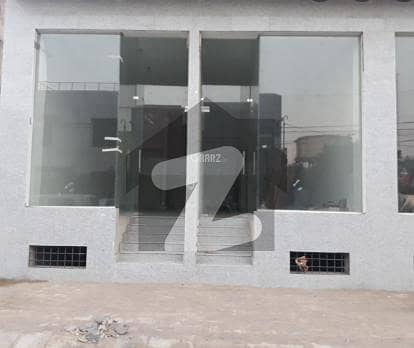 ڈی ایچ اے فیز 2 ڈیفنس (ڈی ایچ اے) لاہور میں 6 مرلہ Studio دکان 1.8 لاکھ میں کرایہ پر دستیاب ہے۔