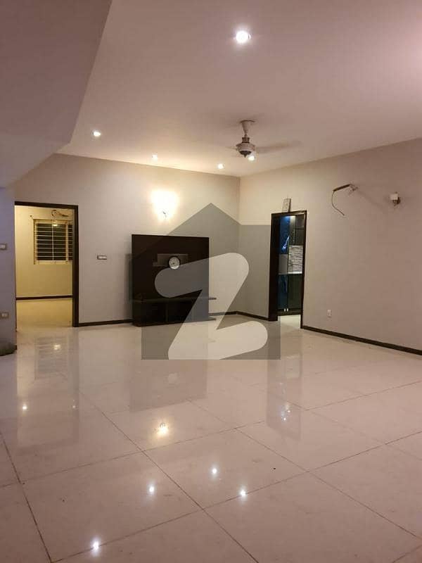 125 SQ. Yards 4 Bed Rooms Luxury Villa Installments DHA CITY Karachi