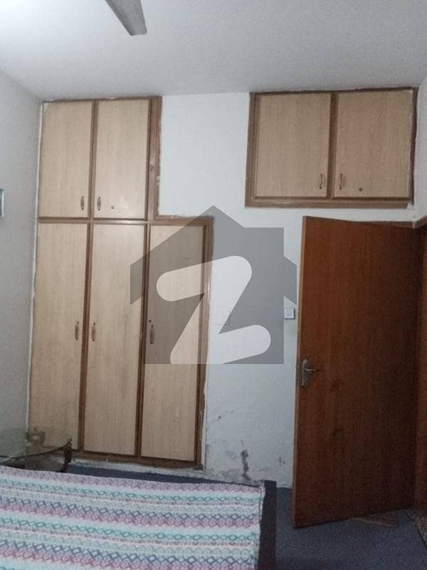 Single Furnished Room For Rent In G-11 Only For Female