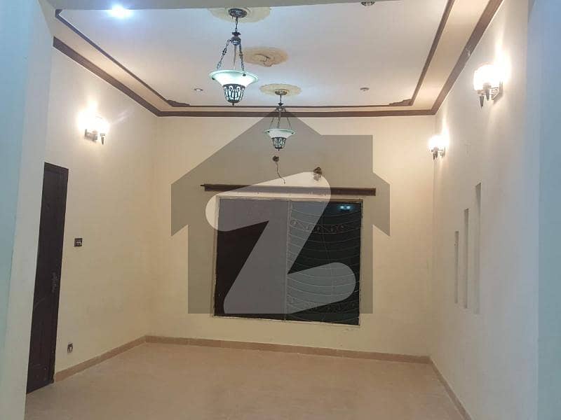10 Marla Lower Portion Available For Rent In Tariq Gardens Block H