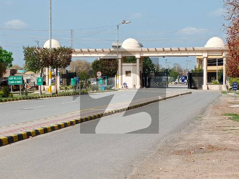 7 Marla Plot Park Face Wapda Town Ph-2 Block- Q For Sale