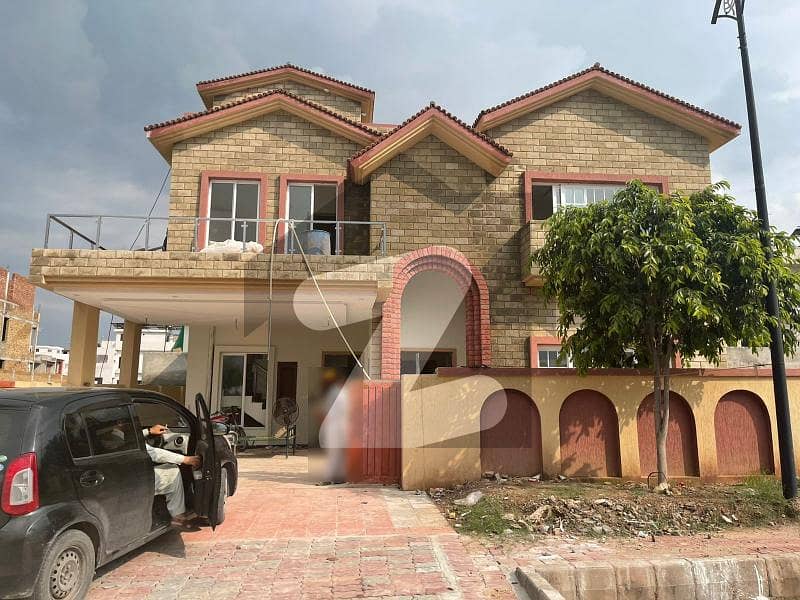 Sector C3 One Kanal Brand New House For Sale