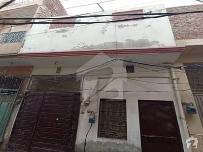 In Jan Mohammad Colony 5 Marla House For sale