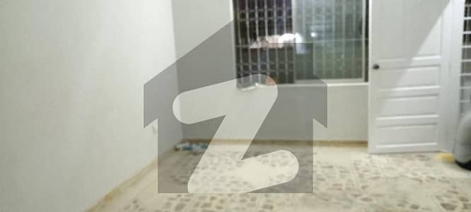 بفر زون - سیکٹر 15-A / 4 بفر زون نارتھ کراچی کراچی میں 4 کمروں کا 5 مرلہ مکان 56 ہزار میں کرایہ پر دستیاب ہے۔