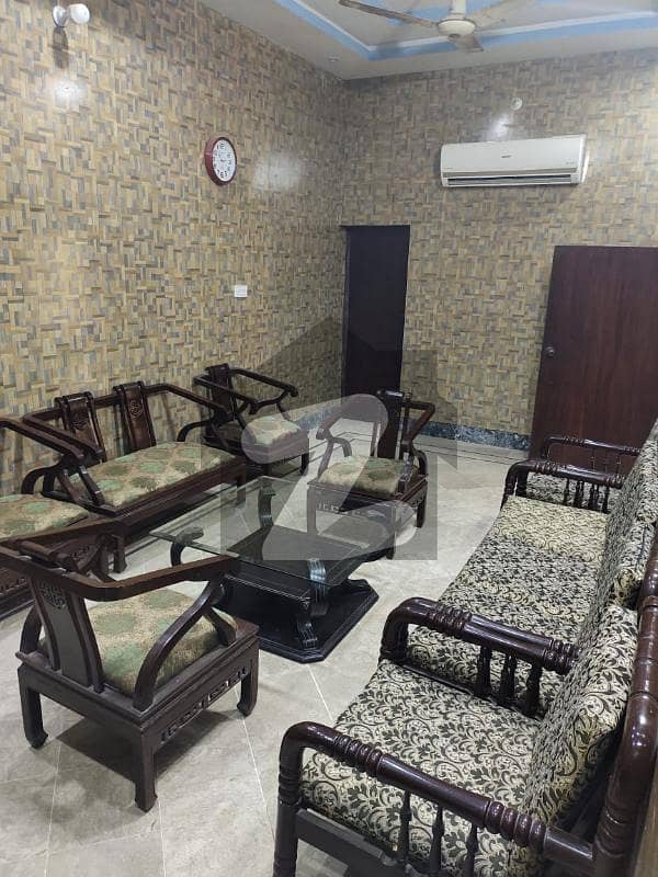 سمن آباد لاہور میں 4 کمروں کا 6 مرلہ مکان 1.55 کروڑ میں برائے فروخت۔