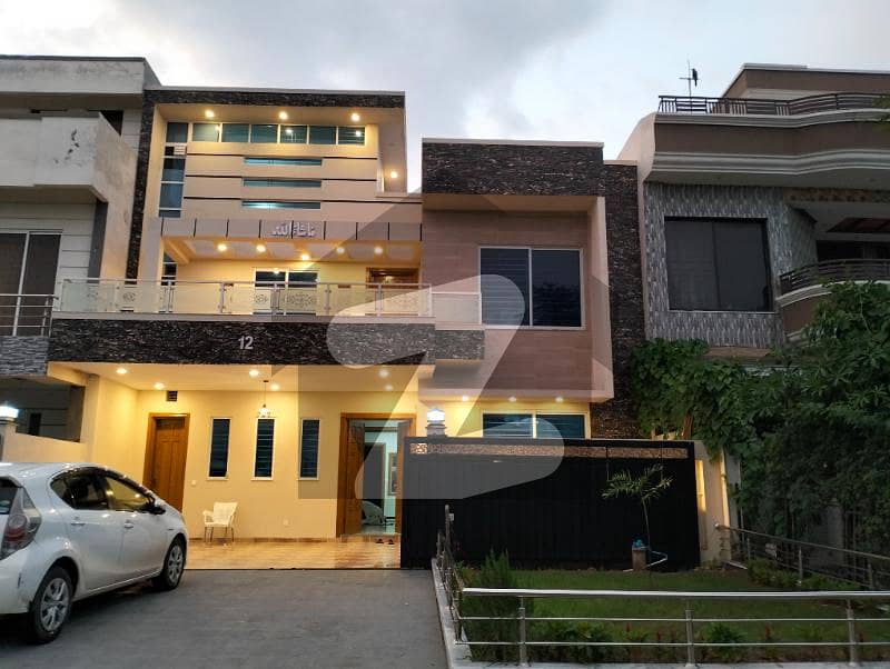 Brand New Luxury Front Open 35 X 70 House For Sale In G. 13 Islamabad