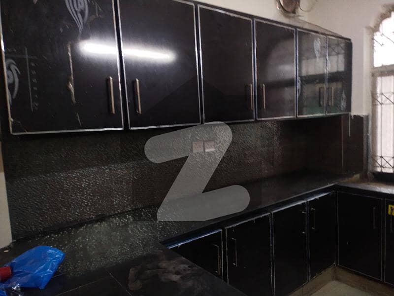 Lower Portion Available For Rent In Mehran Block Allama Iqbal Town