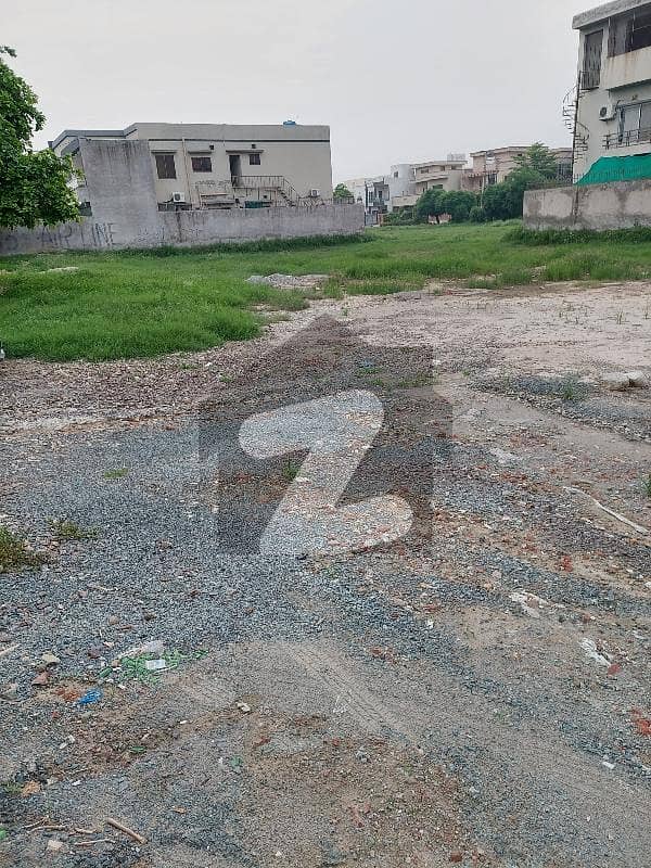2 Kanal Plot Available For Sale