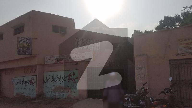 4500 Square Feet House In Stunning Orangi Town - Sector 11 Is Available For Sale