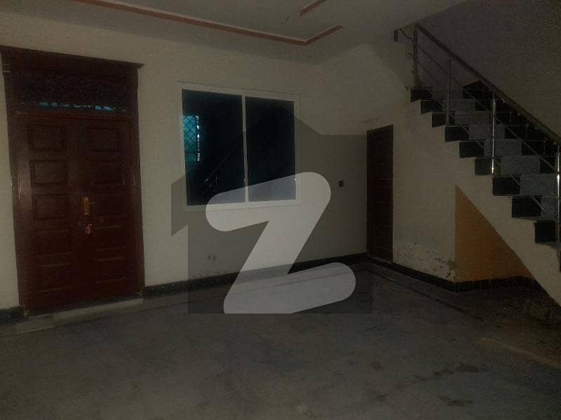 8 Marla Single Storey House For Rent