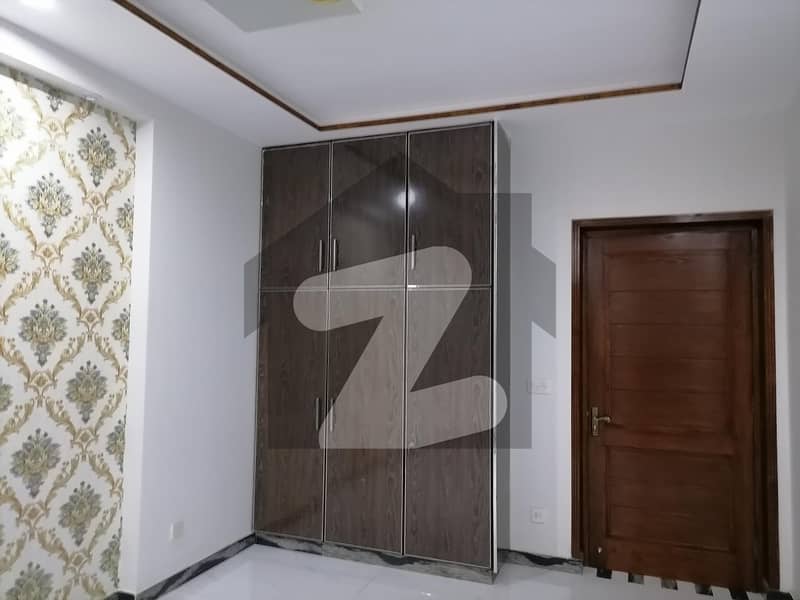 ٹاؤن شپ ۔ سیکٹر بی2 ٹاؤن شپ لاہور میں 6 کمروں کا 5 مرلہ مکان 1.75 کروڑ میں برائے فروخت۔