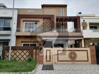 10 Marla Beautiful Luxury House For Sale In Citi Housing Gujranwala Block-aa Ext