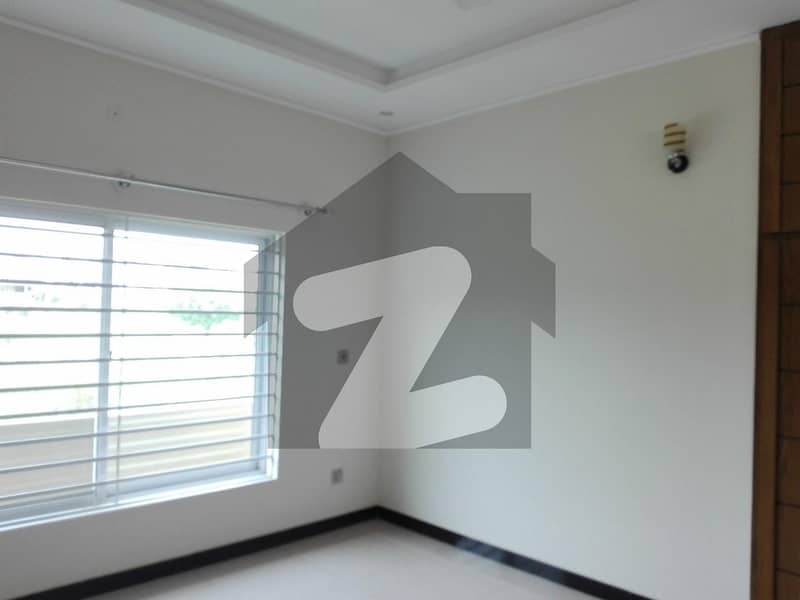 12 Marla Upper Portion Is Available For rent In Pakistan Town - Phase 1