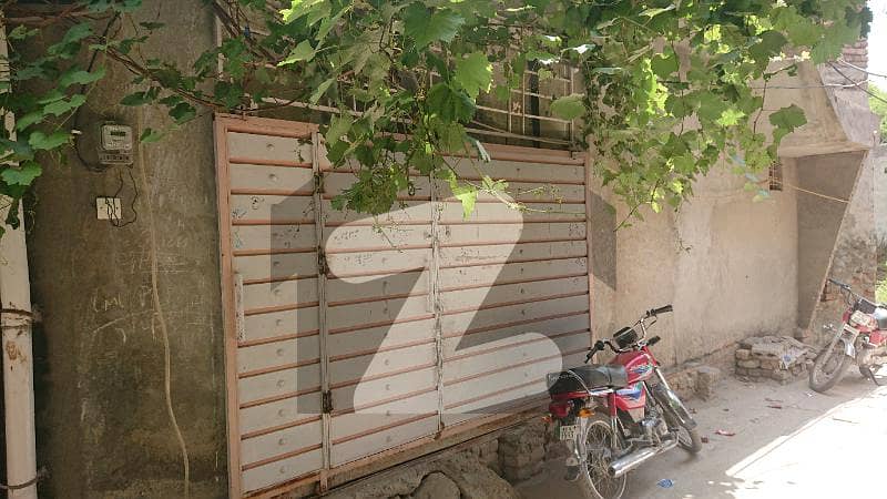 اشرف کالونی راولپنڈی میں 2 کمروں کا 2 مرلہ مکان 22 لاکھ میں برائے فروخت۔