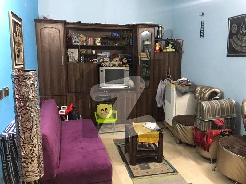 ویلینشیاء ۔ بلاک پی1 ویلینشیاء ہاؤسنگ سوسائٹی لاہور میں 3 کمروں کا 5 مرلہ مکان 1.6 کروڑ میں برائے فروخت۔