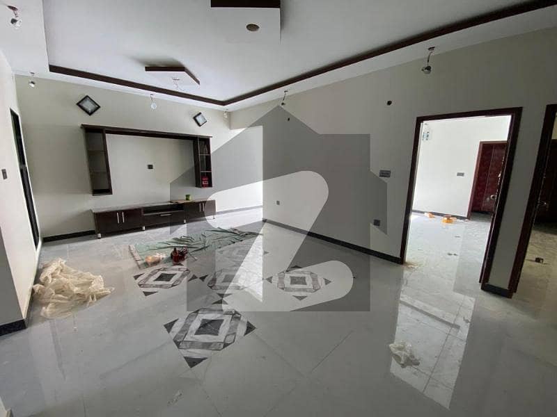 House For Grabs In 4050 Square Feet Karachi