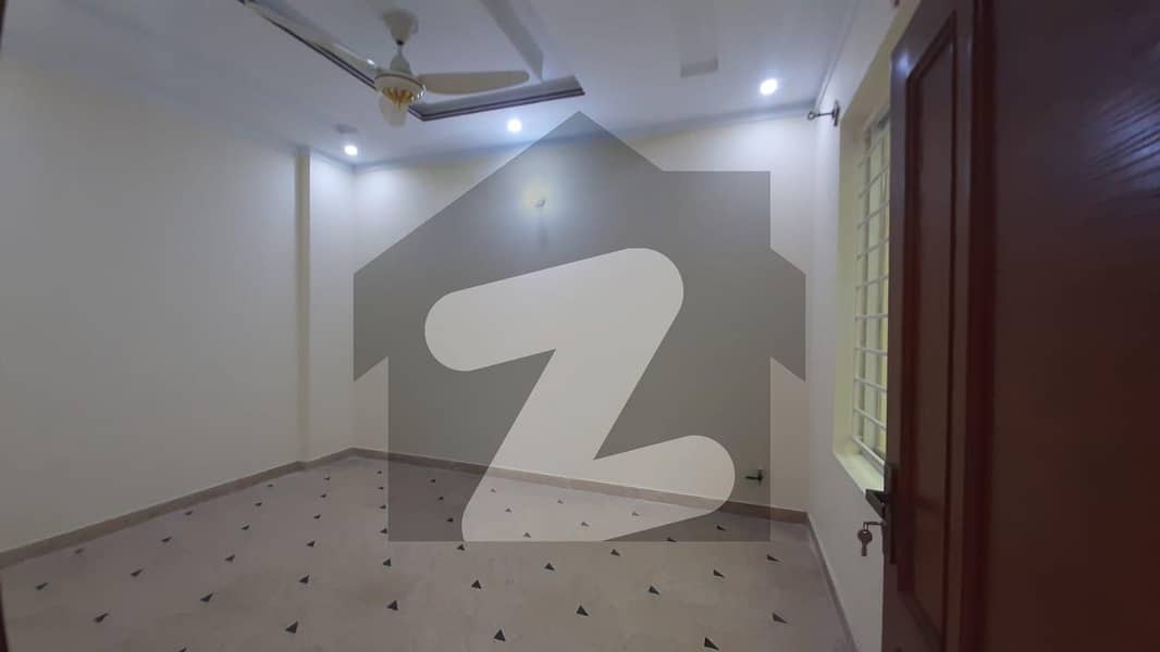 5 Marla Lower Portion For rent In Satellite Town - Block F Rawalpindi