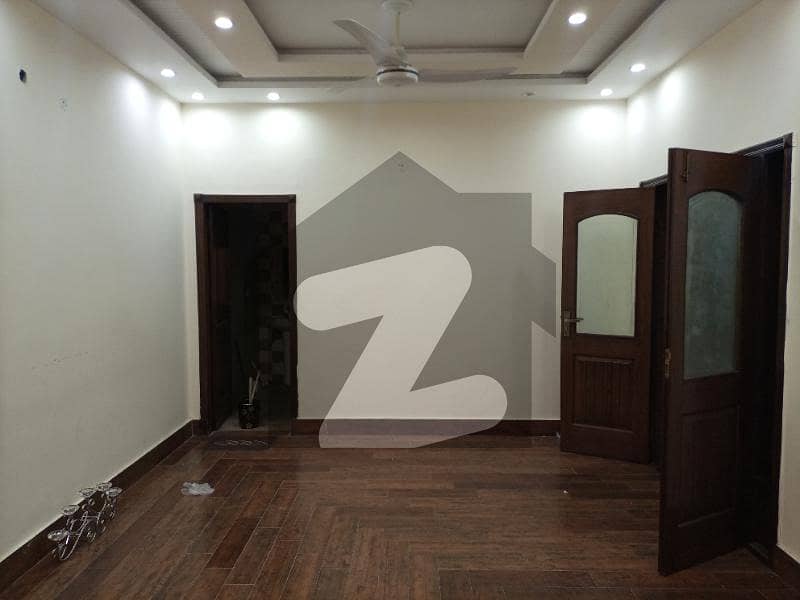 10 MARLA BEAUTIFUL HOUSE FOR RENT IN PARAGON CITY LAHORE