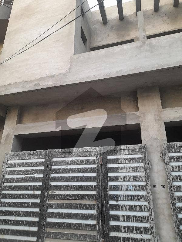 علی عالم گاڈرن لاہور میں 3 کمروں کا 2 مرلہ مکان 45 لاکھ میں برائے فروخت۔