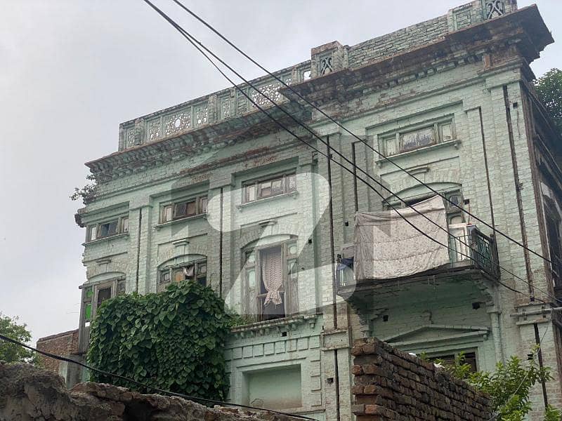 House Available For Sale In Liaquat Bagh