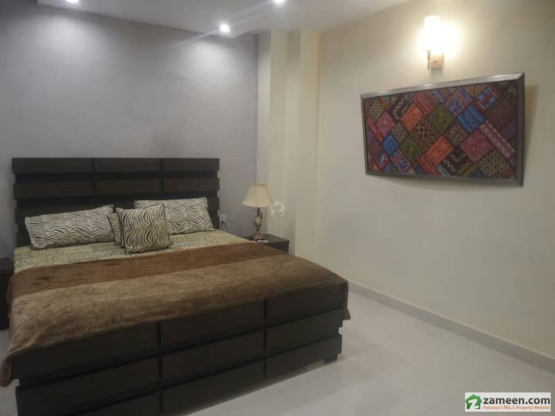 Flat Is Available For Rent In Bahria Town - Sector B